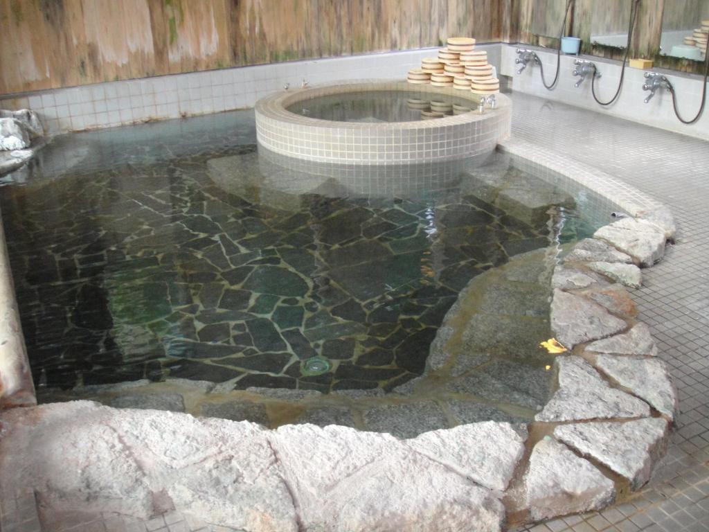 Bazén v ubytování Ryokan Kamomeso nebo v jeho okolí