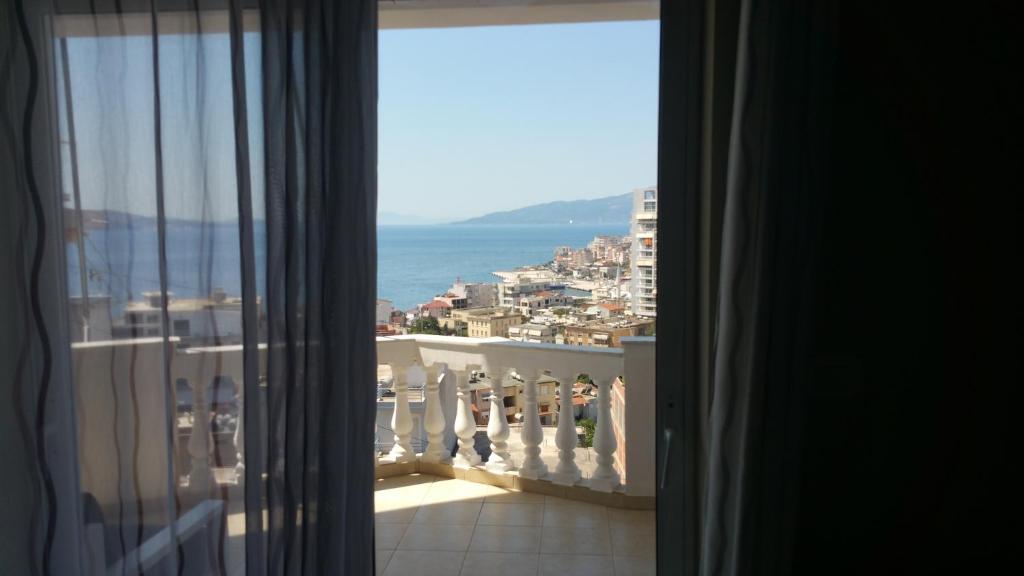 Nespecifikovaný výhled na moře nebo výhled na moře při pohledu z hotelu