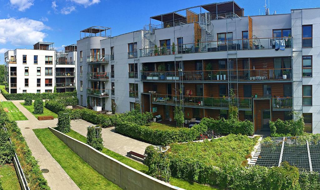 Vonkajšia záhrada v ubytovaní Nadmorski Dwor Wood Apartment