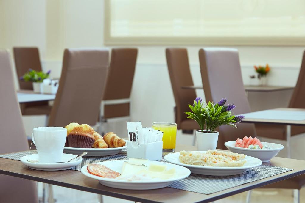 BCN Urbaness Hotels Del Comte - Resim 16