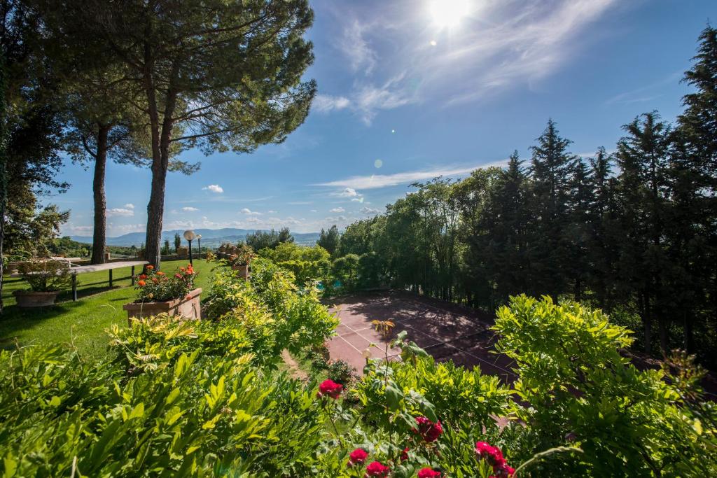 A garden outside Casa Dei Lecci