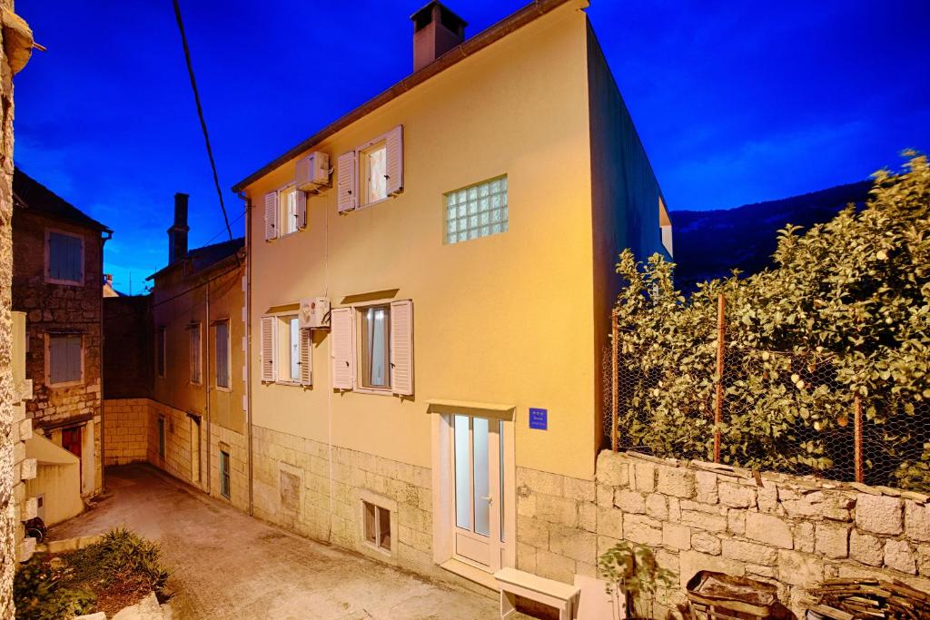 Galerija fotografija objekta Apartman Babić u Komiži