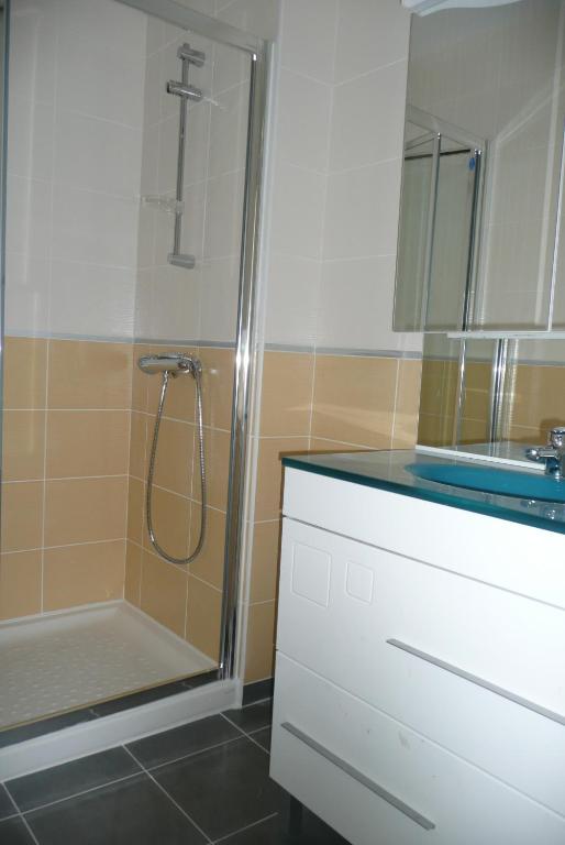 Résidence Saint-Yves - One-Bedroom Apartment With Sea View