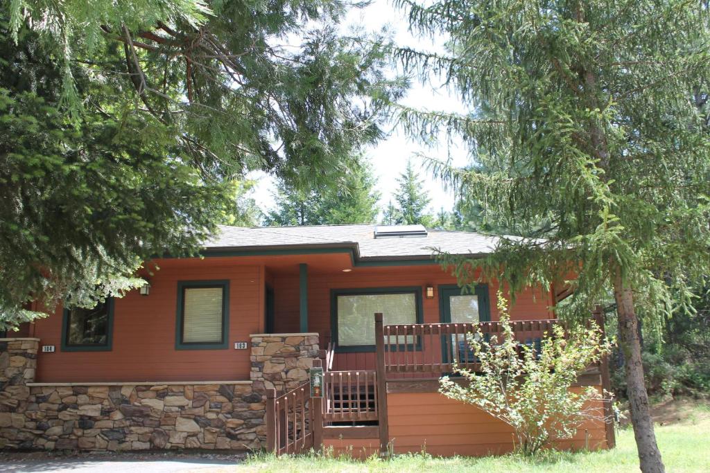 Mount Shasta Resort - 