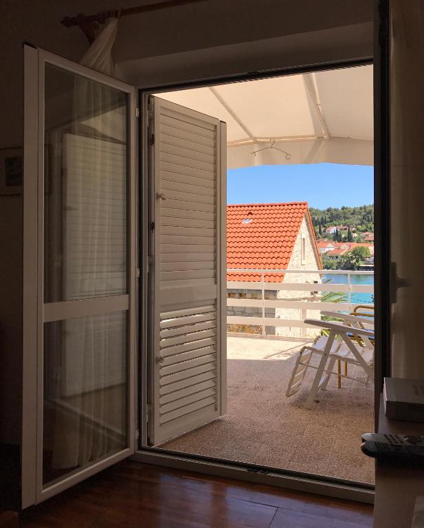 Balkón nebo terasa v ubytování Apartments Šuda