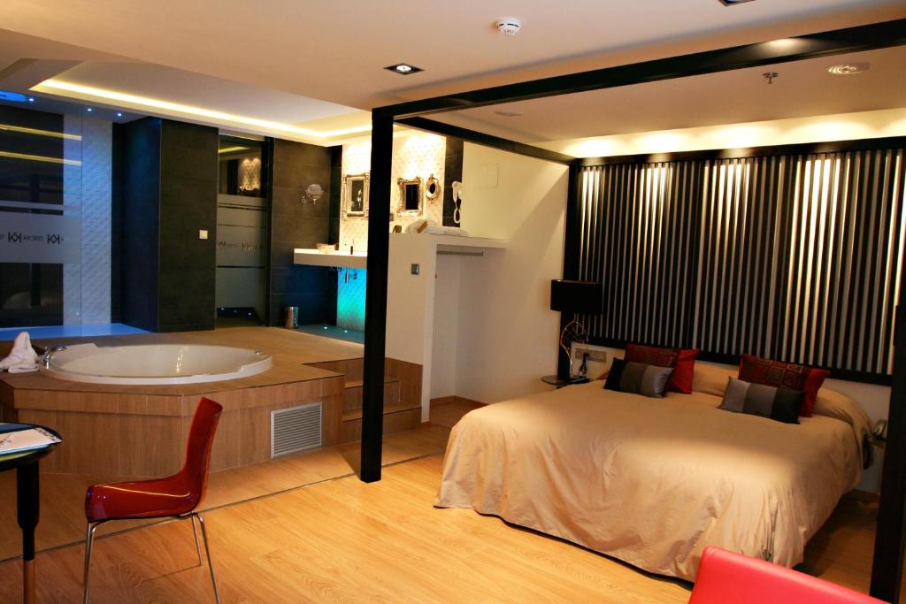 Kadrit Hotel, Cadrete – Precios actualizados 2023