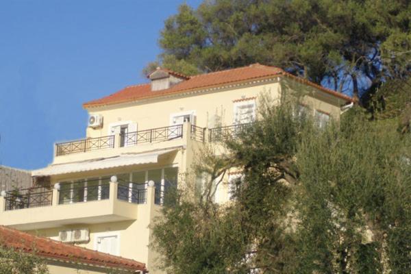 Budynek, w którym mieści się apartament