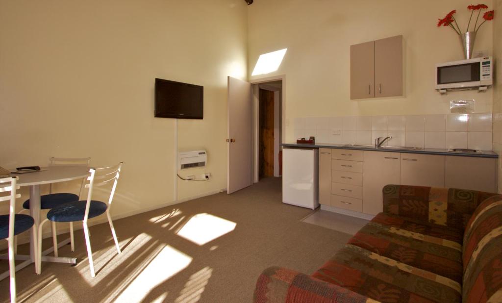 
Double or Twin Room with Bathroom
