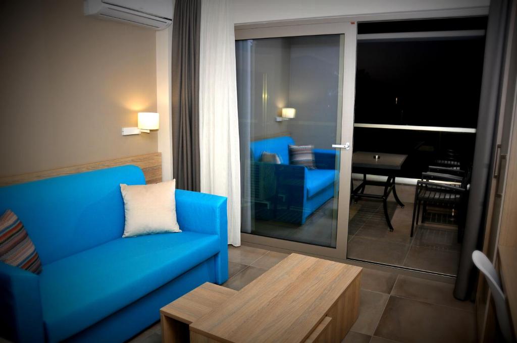 Riviera Olympus Gods - 17