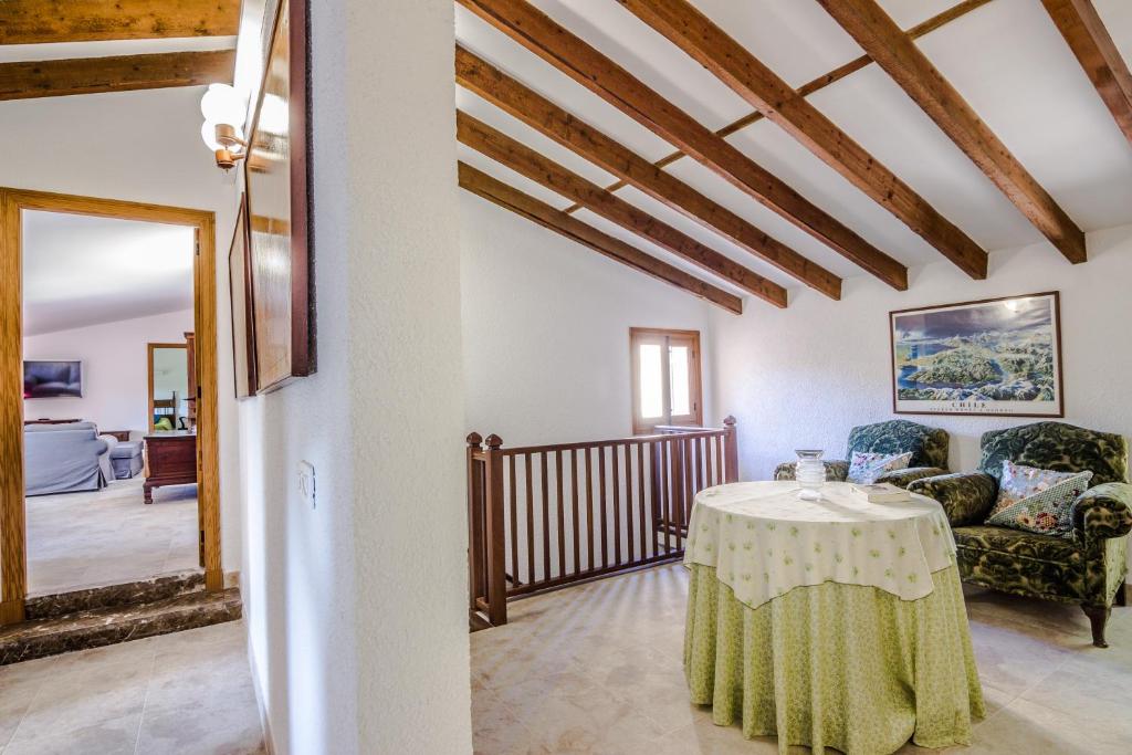 A bed or beds in a room at Finca Sa Torre de'n Piza - Grupo Berna