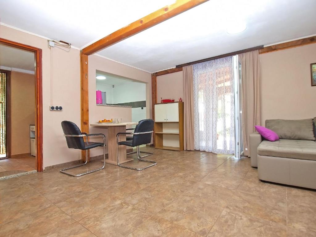 Posedenie v ubytovaní House Nikola 1422