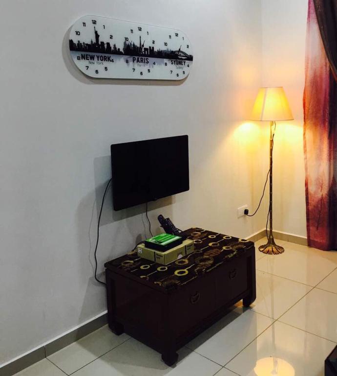 TV a/nebo společenská místnost v ubytování Homestay Melaka Urich