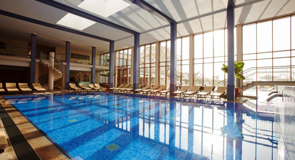 Der Swimmingpool an oder in der Nähe von A-ROSA Travemünde