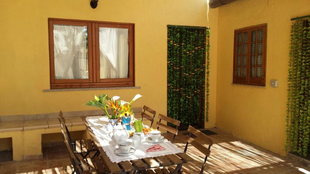 B&B DOMU INCANTO a Muravera - Oasi di relax con giardino