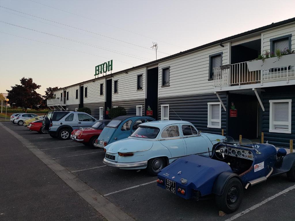 FASTHOTEL A Dijon - Resim 22