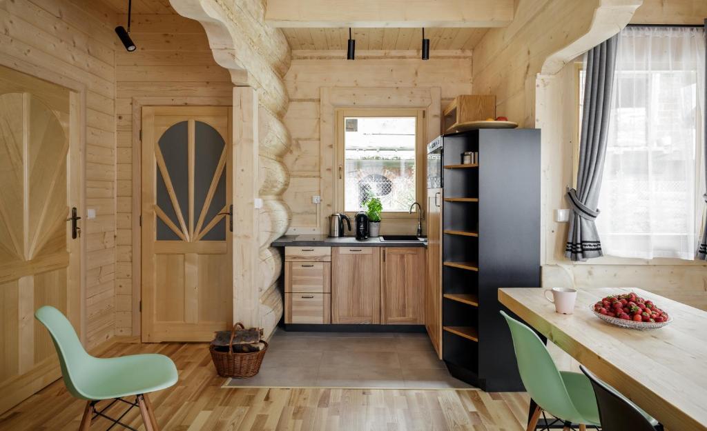 Kuchyňa alebo kuchynka v ubytovaní Tatra Wood House
