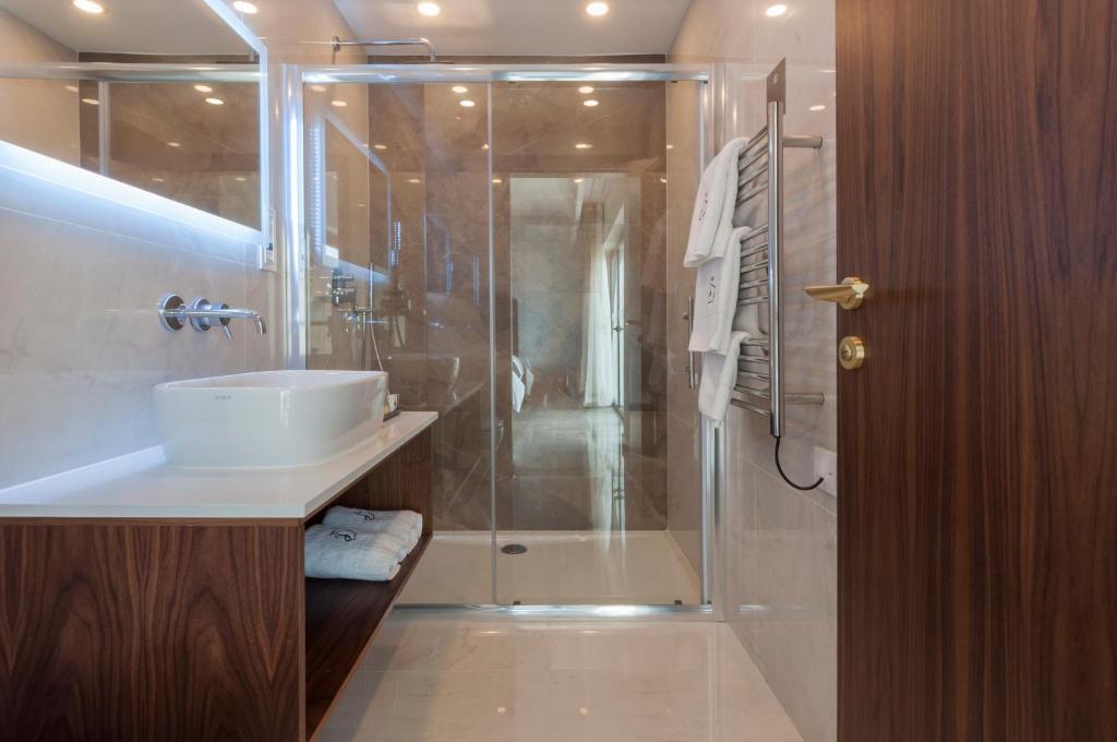 The Duke Boutique Hotel - 13