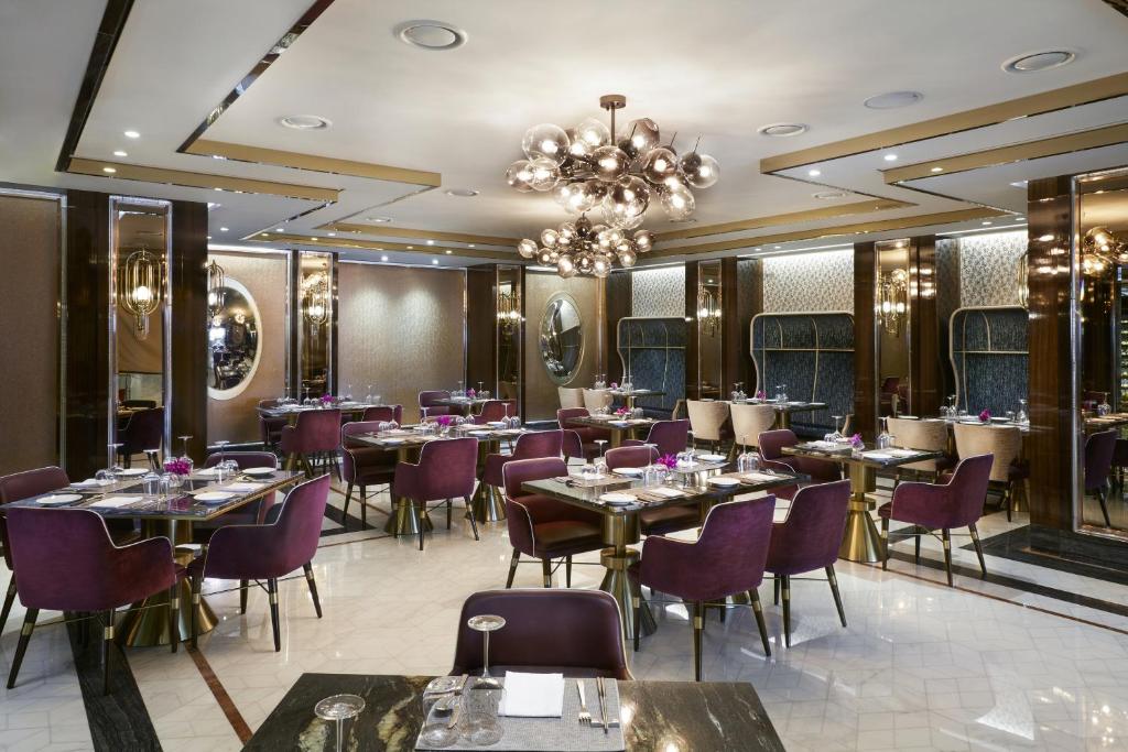 Restaurace v ubytování Paradise Hotel Busan