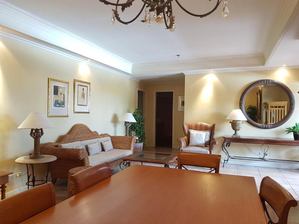 Posezení v ubytování Sophia Suites Residence Hotel