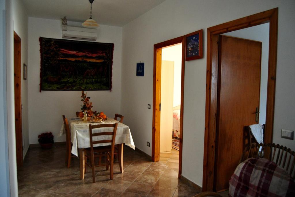 A television and/or entertainment centre at Il Belvedere