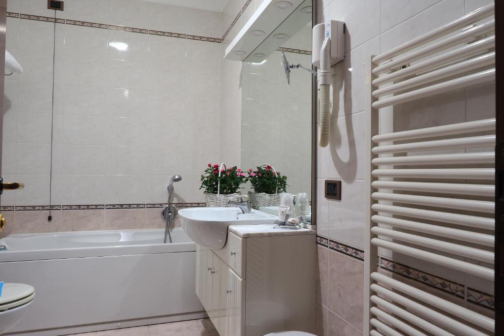 Koupelna v ubytování Hotel Spresiano