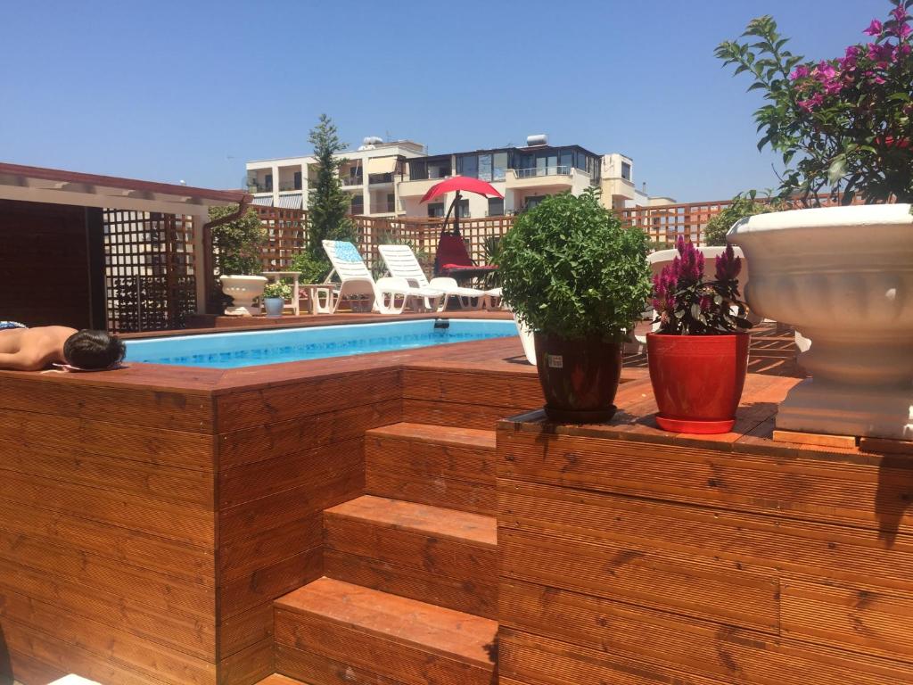 Bazén v ubytování Sunrise Hotel Cameria nebo v jeho okolí