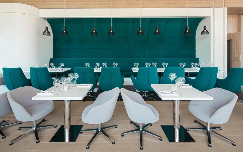 Golden Tulip Warsaw Airport - Resim 16