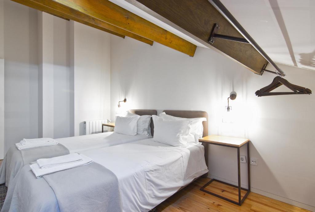 Casas do Rivoli - Two Bedroom Duplex Apartment