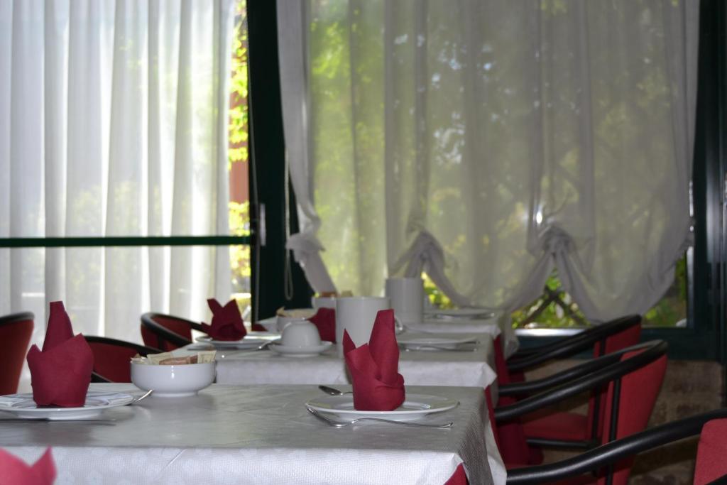 Restaurace v ubytování Hotel I' Fiorino