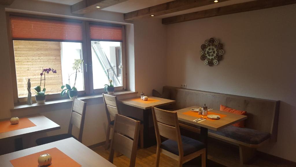 Fotografie z fotogalerie ubytování Haus Talblick v destinaci Pettneu am Arlberg