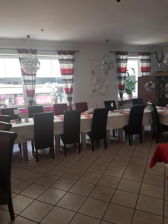 Restaurace v ubytování Hotel Schweizer Stubb