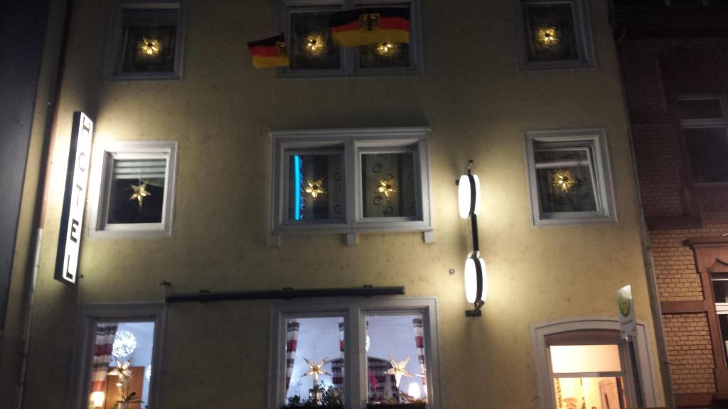 Fotografie z fotogalerie ubytování Hotel Schweizer Stubb v destinaci Kaiserslautern