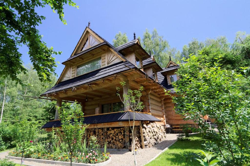 Budova, v ktorej sa vila nachádza