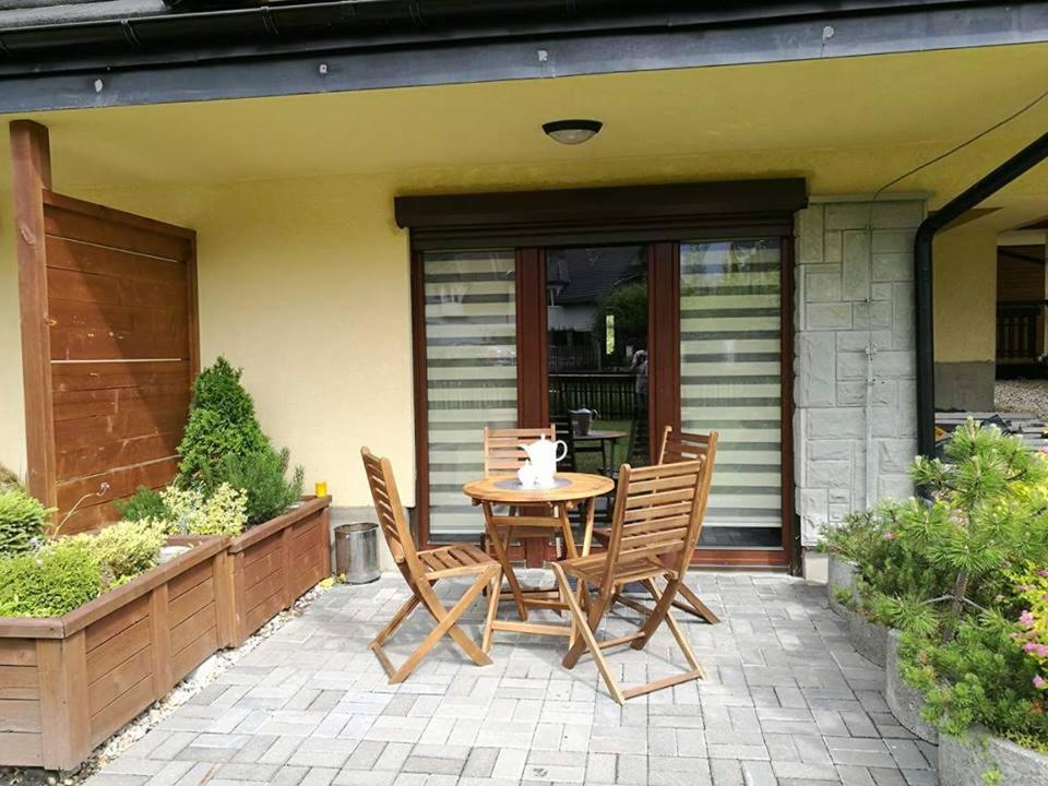 Budova, v ktorej sa apartmán nachádza