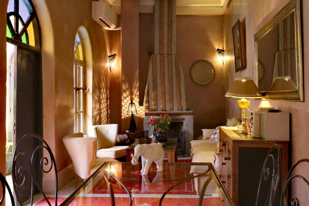 Posezení v ubytování Riad Merstane Marrakech