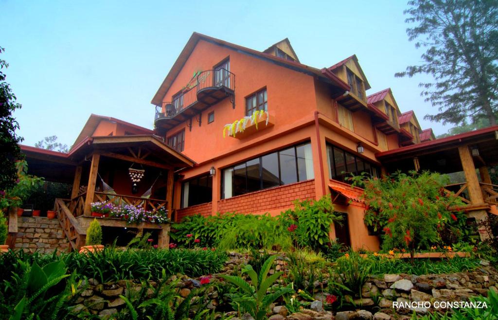 Zahrada ubytování Hotel Rancho Constanza & Cabañas de la Montaña