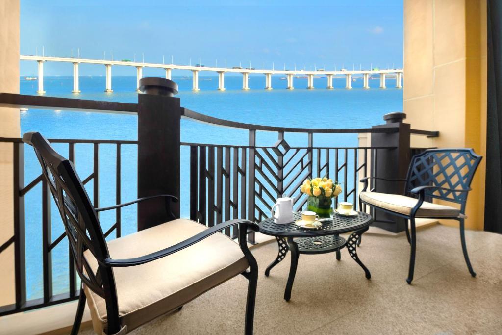 Balkón nebo terasa v ubytování Legend Palace Hotel