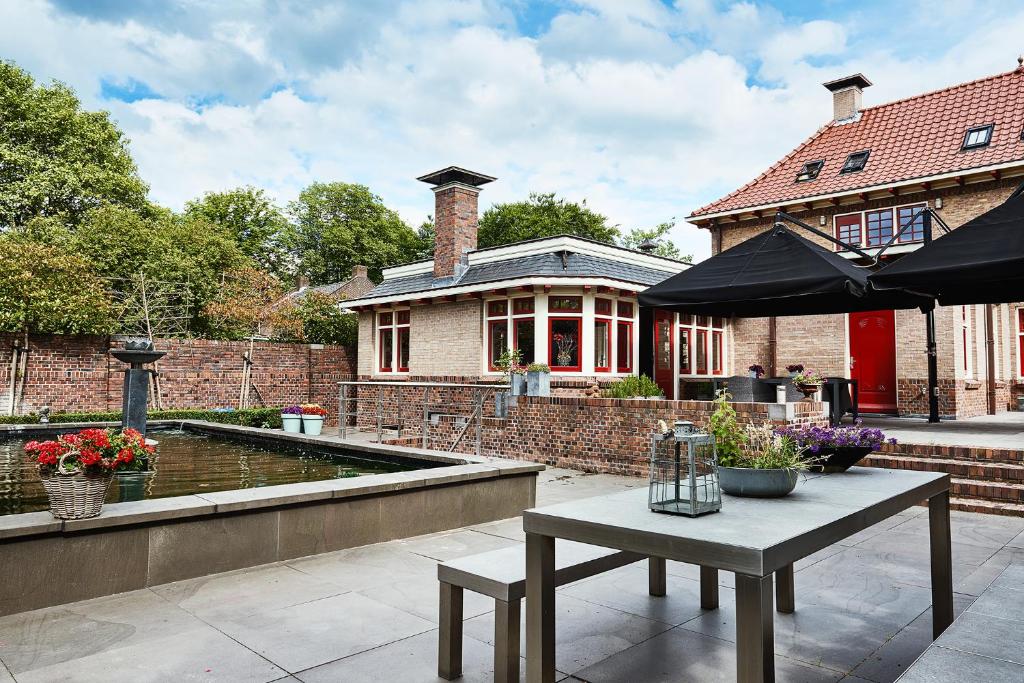 Zahrada ubytování Guesthouse Villa Emmen