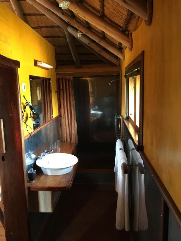 Stiltz Guest House - Bungalow