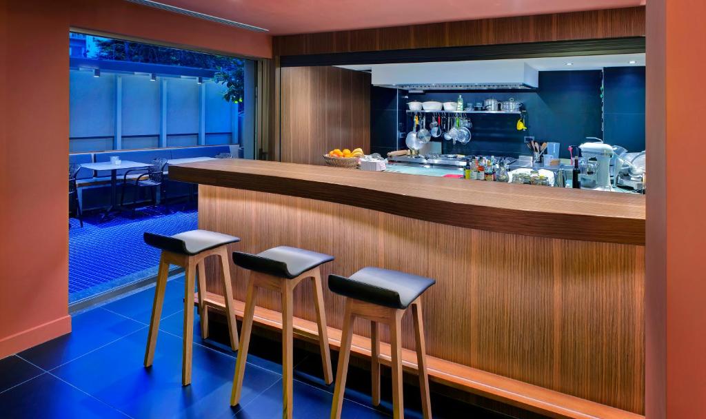 A kitchen or kitchenette at Lake Spirit Boutique Hotel & Spa