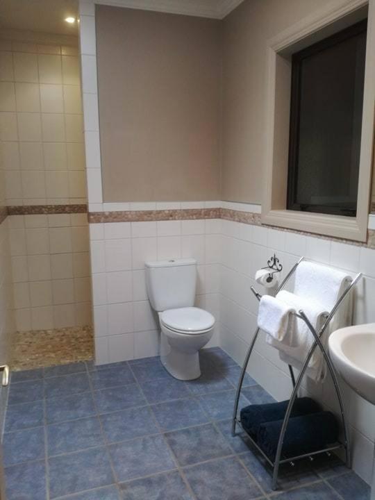 Conach House - Resim 18