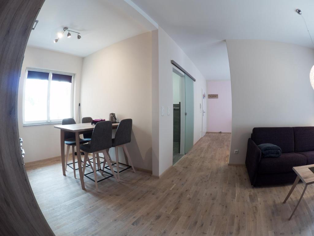 Posezení v ubytování Hotel - Weinbar FAHR AWAY