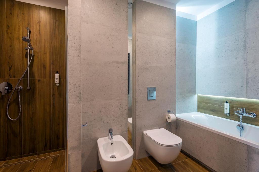 Tulip Hotels - Wroclaw Patio - Resim 45