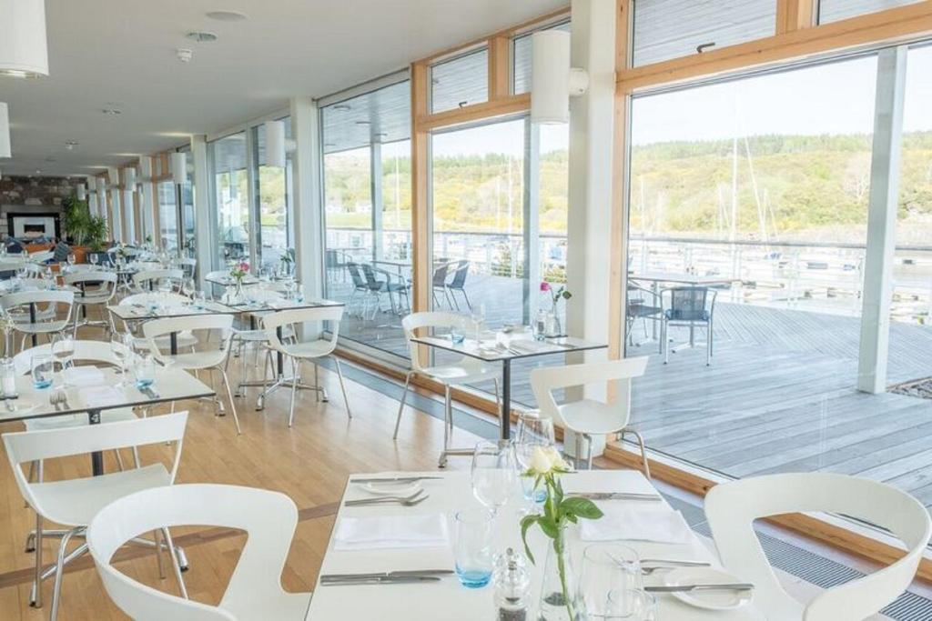 Restaurace v ubytování Portavadie Loch Fyne Scotland