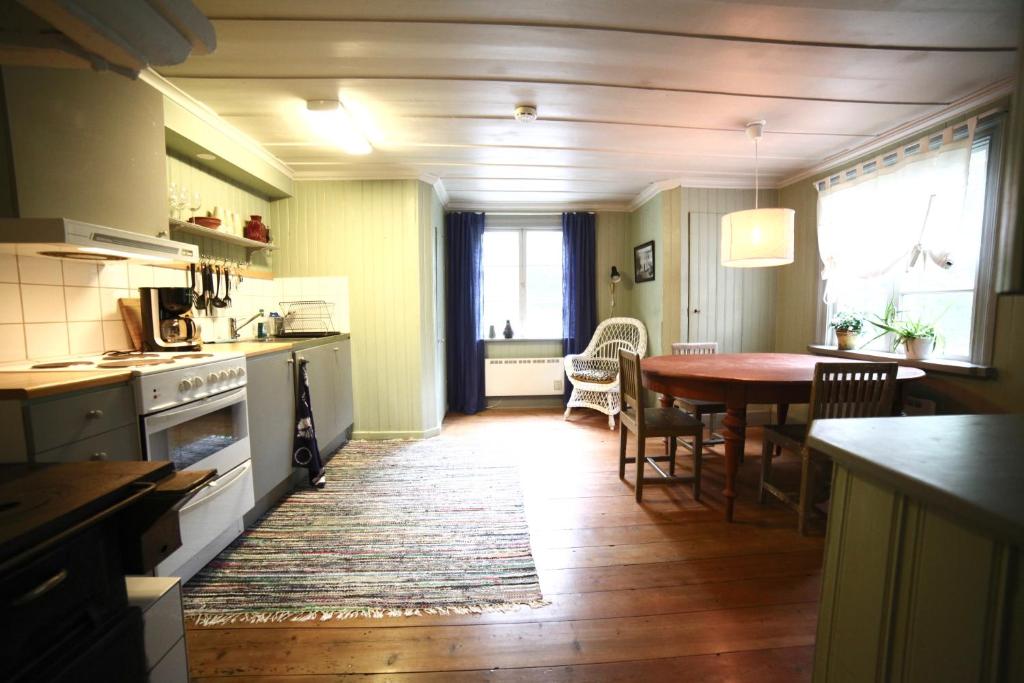 Kuchyň nebo kuchyňský kout v ubytování Prästgatanett Apartments