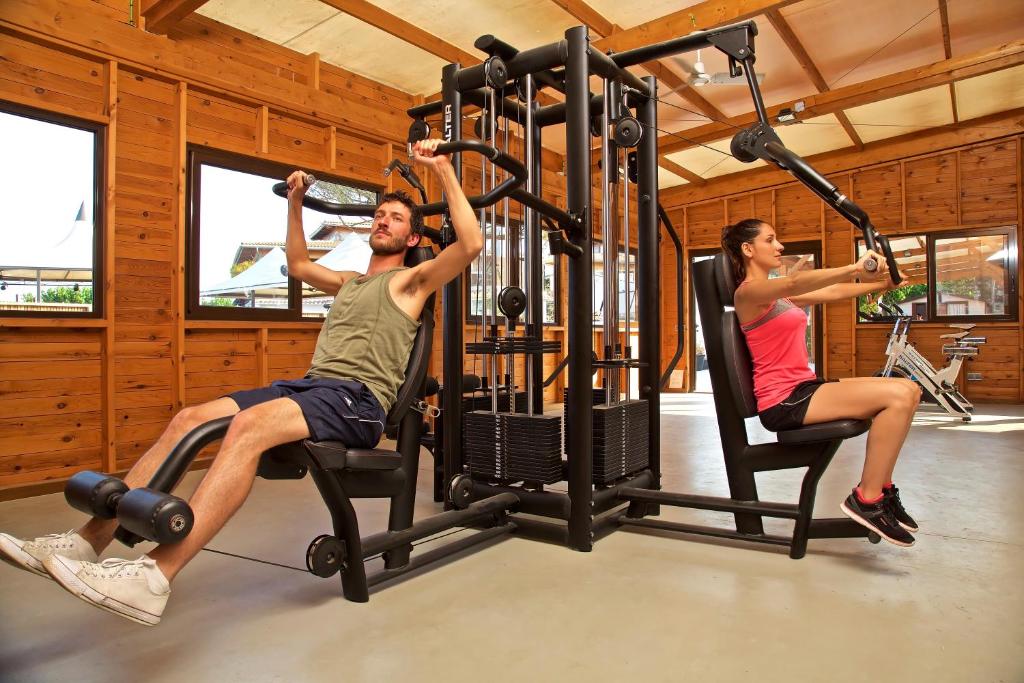 Fitness centrum a/nebo fitness zařízení v ubytování Camping Bon Repós