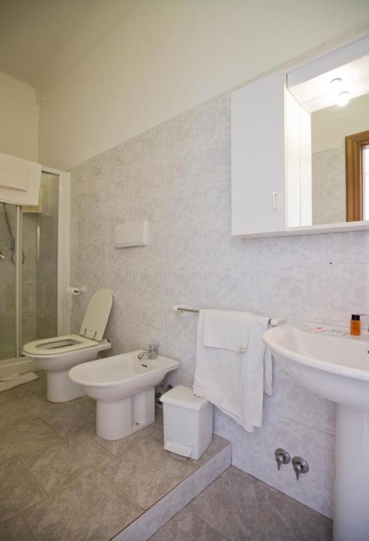 Albergo Ristorante Turchino - Chambre Double Avec Balcon