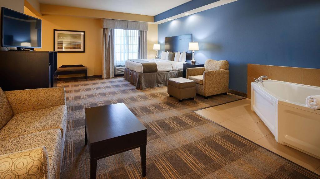 Best Western Plus Fort Worth Forest Hill Inn &amp; Suites, Fort Worth 