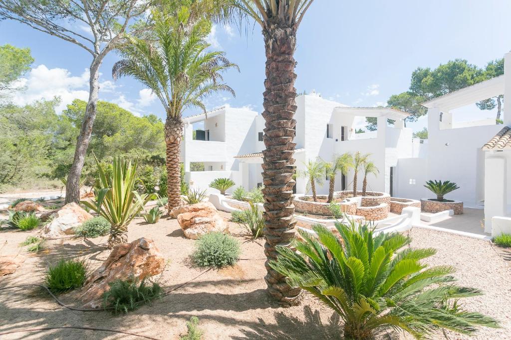Casbah Formentera Hotel & Restaurant, Playa Migjorn ...