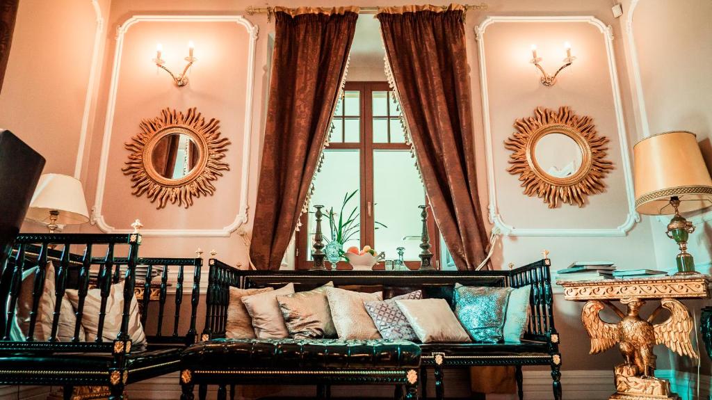 Postel nebo postele na pokoji v ubytování Pałac na Wodzie Hotel & SPA
